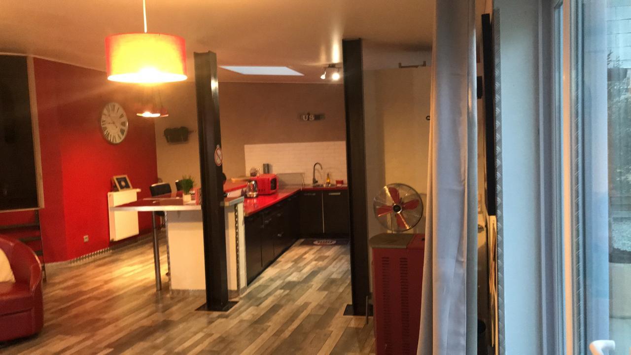 Loft L Atelier De Jacques Pres De Chablis Villa Villy  Exterior photo